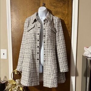 Laundry By Shelli Segal Black and White Tweed Cape